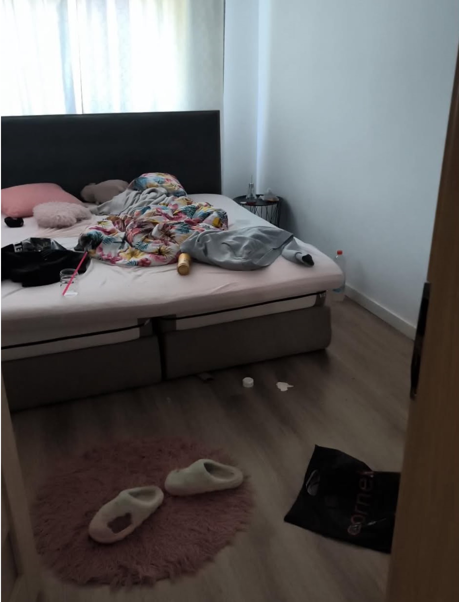 Sypialnia — kompleksowe sprzątanie — przed
